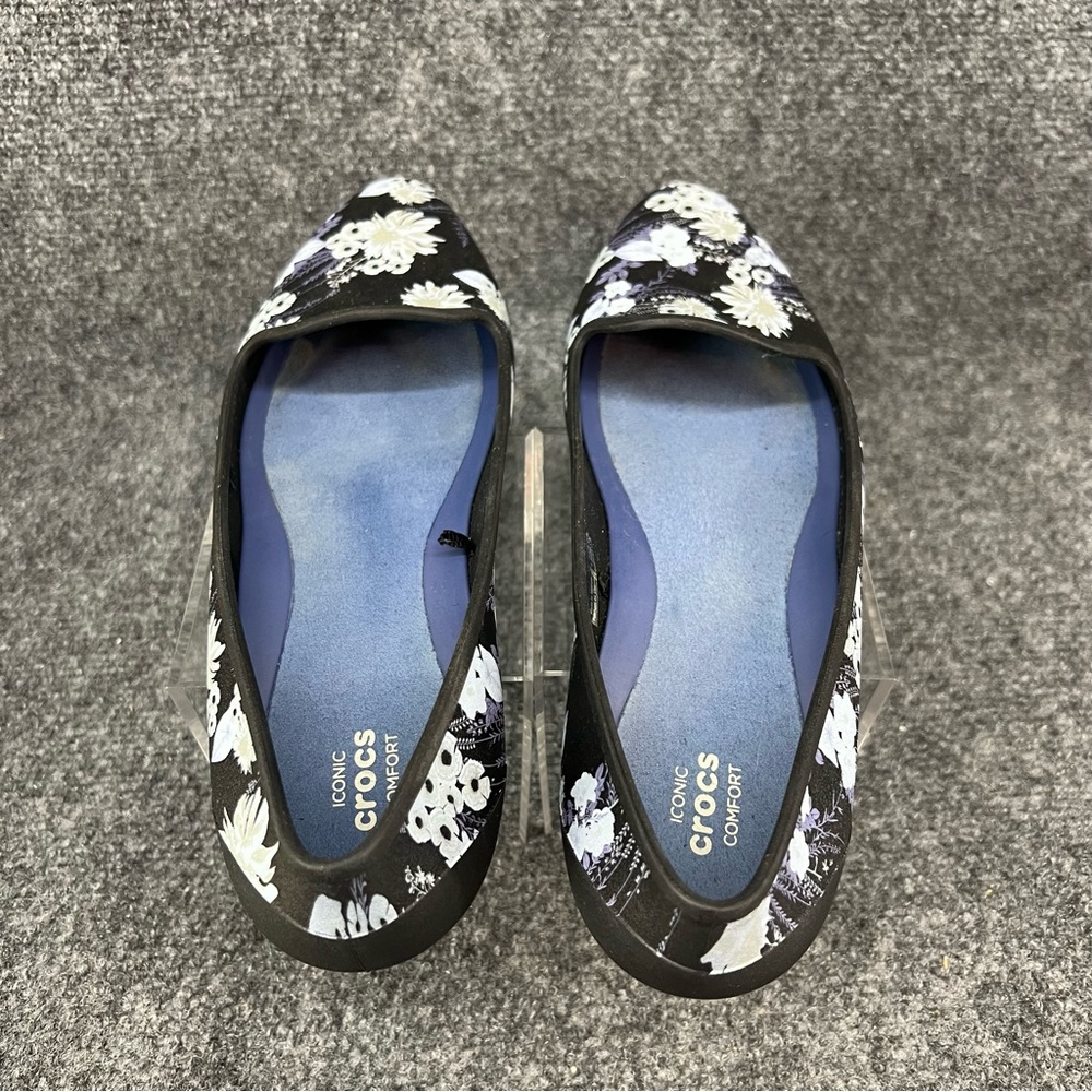 Crocs Iconic Comfort Black Floral Flats Women's Size 9 Slip On Lightweight - Picture 3 of 10